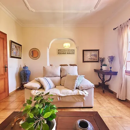 Casa Mari Holiday home