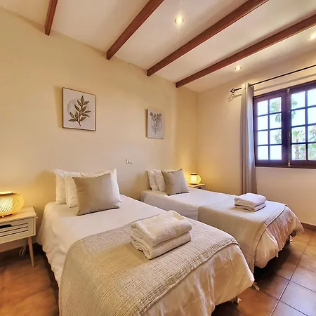 Casa Mari Hébergement de vacances *